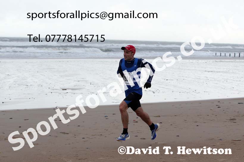 The 2021 Blyth Sands Race, December 5th. Photo: David T. Hewitson/Sports for All Pics